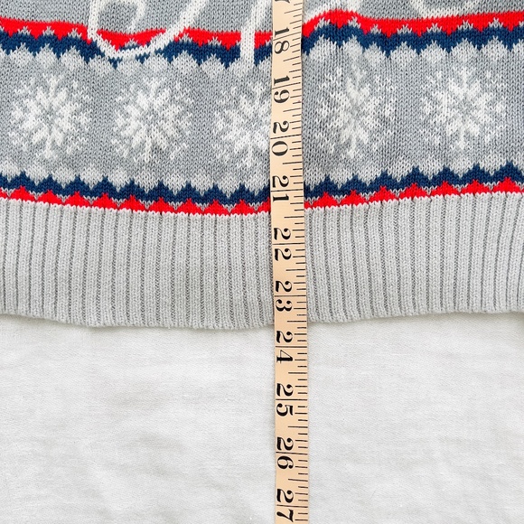 Game of Thrones Ugly Christmas Unisex Sweater XS Winter Dire Wolf Intarsia Knit - Picture 10 of 10